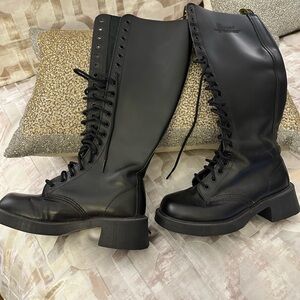 Dr Martens Black Lace-Up Knee-High Boots (England)